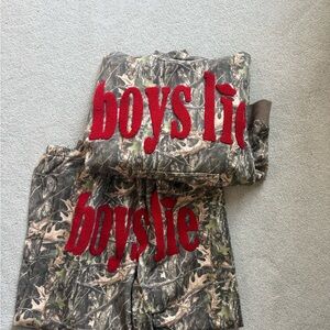 LIMITED EDITION Boys Lie MATCHING SET Camo in Red Logo